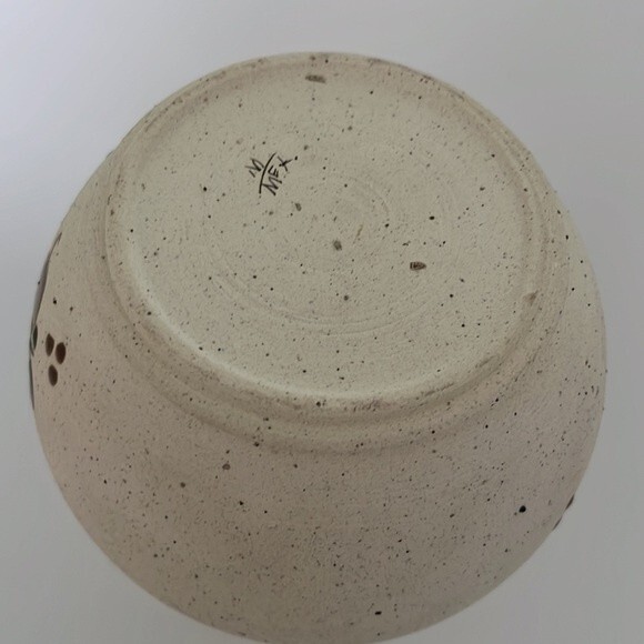 EUC Tonala Mexico Vintage bird Pottery 8” Vase signed - Picture 9 of 9